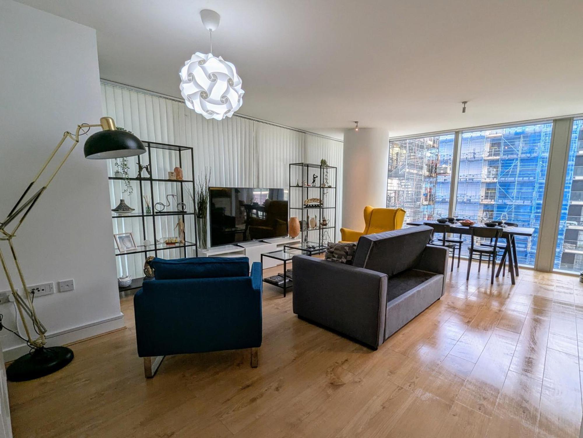 Charming 2-bedroom Canary Wharf - Londra
